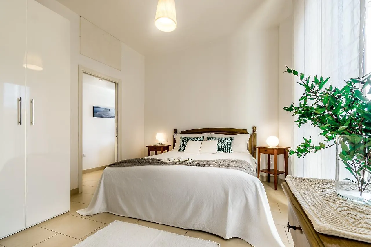 Casa Del Sole Appartement Cagliari 0*,  Italië